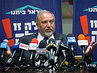 Либерман против Нетаниягу. СМИ комментируют уход НДИ в оппозицию