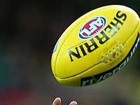 Игрок сборной Уэльса по регби умер после перенесенного во время матча сердечного приступа