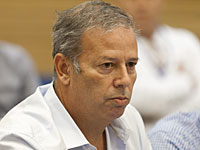 Вайнштейн требует не возвращать мэра Нацрта-Илита к управлению городом