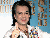 Российские СМИ выяснили, кого дети Филиппа Киркорова считают своей мамой