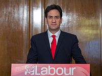 Эд Милибэнд ушел в отставку после поражения на выборах