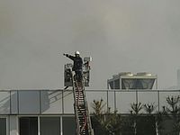 В терминале аэропорта Ататюрк обрушился потолок