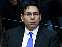 Дани Данон попал в аварию по пути на церемонию вступления в должность министра