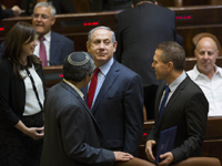 Кнессет утвердил обмен министерскими портфелями