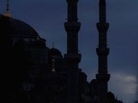 Турция: в перестрелке между владельцами турфирм ранена жительница Германии