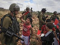 Отозвав требование об исключении Израиля, Раджуб был вынужден оправдываться