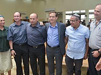 Нафтали Беннет и  Ицхак Герцог в школе 