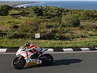 Французский мотогонщик погиб во время квалификационного заезда на острове Мэн