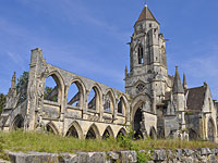 Правительство Франции планирует отдать под мечети пустующие католические храмы