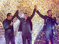 Победителем