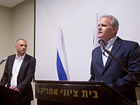 Моше Кахлон поспешил отмежеваться от утверждений Майкла Орена о том, что Обама намеренно портит отношения с Израилем