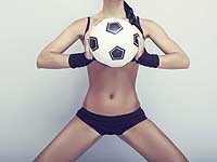 СМИ: грудь венесуэльской телеведущей дает предсказания точнее, чем осьминог Пауль