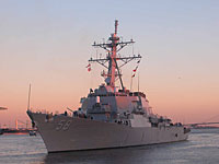 Американский эсминец Laboon входит в акваторию Черного моря