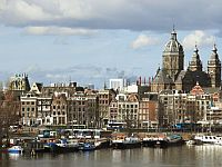 Мэрия Амстердама отменила подписание договора о городах-побратимах с Тель-Авивом