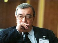 Аббас принес соболезнования в связи со смертью Примакова