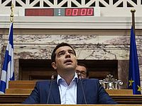 Греческий премьер объявил референдум по требованиям кредиторов