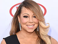 Мэрайя Кэри вместе с женихом прилетела в Израиль за