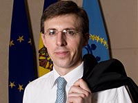 Дорин Киртоакэ в третий раз избран мэром Кишинева