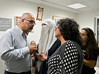 Родственники Хадра Аднана в больнице 