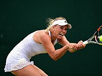 Уимблдон: Павлюченкова и Макарова выбыли. Возняцки и Говорцова победили