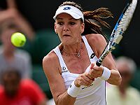 Уимблдон: Возняцки, Радваньска и Говорцова вышли в четвертый круг