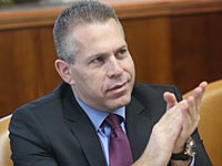 Представители репатриантов встретились с министром внутренней безопасности