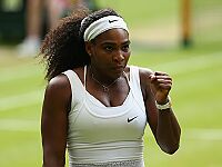 Серена Уильямс победила Марию Шарапову и вышла в финал Уимблдона