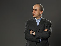 Юрий Мильнер