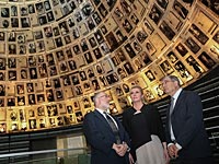 Колинда Грабар-Китарович в мемориальном центре 