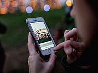 Телефон модели iPhone, упавший с высоты около 3 км, продолжает работать