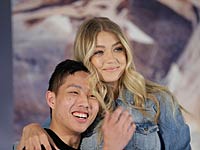 Гиги Хадиди на презентации GUESS  в Сиднее. 4 августа 2015 года