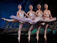 После триумфа прошлогодних гастролей Санкт-Петербургский 