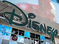 Компания Walt Disney поздравила японцев с  днем бомбардировки Нагасаки 
