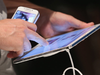 У магазина, объявившего распродажу 