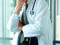 Профсоюз медицинских работников исключил врача из комиссии по этике за гомофобию