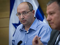 Продолжаются переговоры между