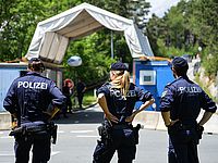 Австрийские власти: число погибших в грузовике превышает 70 человек