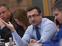 Депутат Илатов призвал не распространять реформу Гостелерадио на радио РЭКА