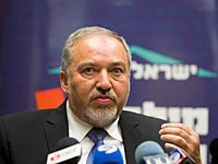 Либерман: инцидент в Наби Салах – результат беспомощности премьера и министра обороны