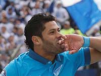 Проигрывая 0:2, 