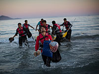 Трагедия у берегов Греции: погибли 28 мигрантов, в том числе четверо младенцев