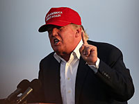 Дональд Трамп на военном корабле 