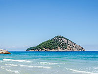 Египетский магнат начал переговоры о приобретении островов для беженцев