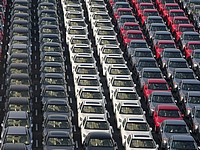 Названы 2 самых популярных автомобильных цвета в Израиле