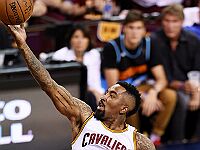 Клуб Дэвида Блатта подписал контракт с Джей. Ар. Смитом