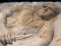 Ашкелонские подрядчики нанесли ущерб уникальному саркофагу