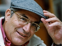 Умер знаменитый телеведущий Моти Киршенбаум