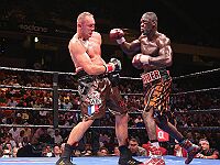 Бокс: Деонтей Уайлдер защитил титул, нокаутировав Жоанна Дюопа