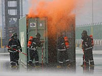 Пожар в порту Гонконга: есть пострадавшие  
