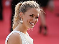 Фанат Бар Рафаэли покончил с собой в день ее свадьбы